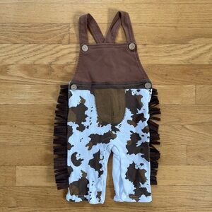 VGUC Adorable Western Cow Print Cowboy Fringe Overalls
